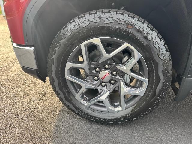new 2025 GMC Sierra 1500 car, priced at $62,325