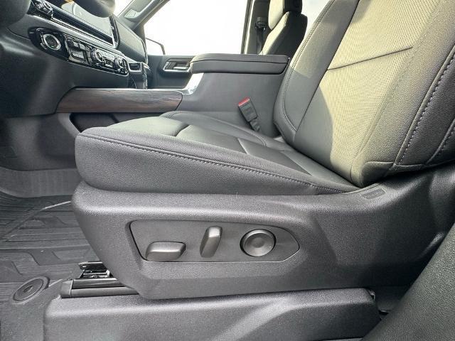 new 2025 GMC Sierra 1500 car, priced at $62,325