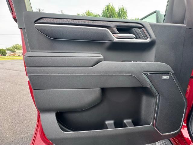 new 2025 GMC Sierra 1500 car, priced at $62,325