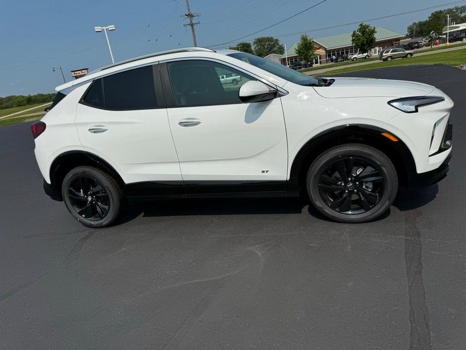 new 2025 Buick Encore GX car, priced at $31,120