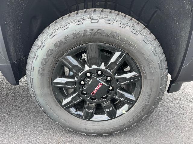 new 2025 GMC Sierra 2500 car, priced at $86,560