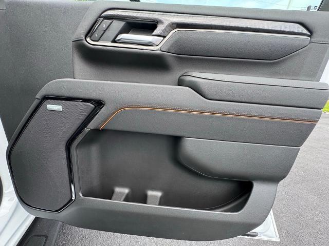 new 2025 GMC Sierra 2500 car, priced at $86,560