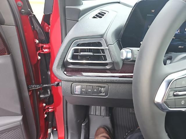 new 2026 Chevrolet Traverse car, priced at $53,400