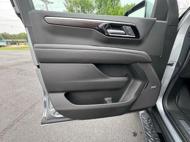 new 2025 Chevrolet Tahoe car, priced at $76,265