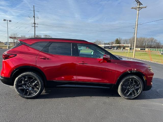 new 2025 Chevrolet Blazer car