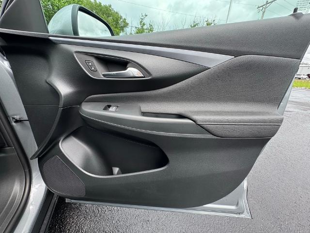 new 2025 Buick Envista car, priced at $27,705