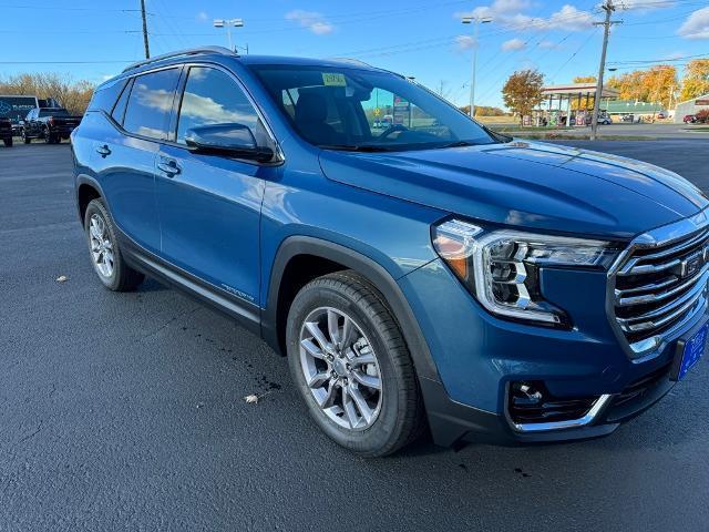 new 2024 GMC Terrain car, priced at $34,135