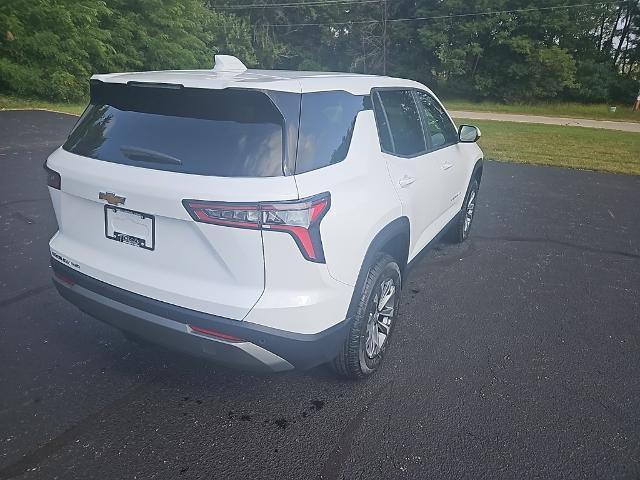 new 2026 Chevrolet Equinox car, priced at $33,910