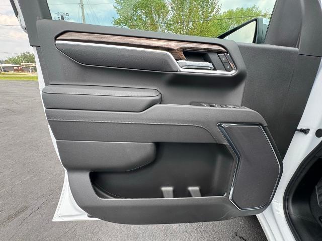 new 2025 Chevrolet Silverado 1500 car