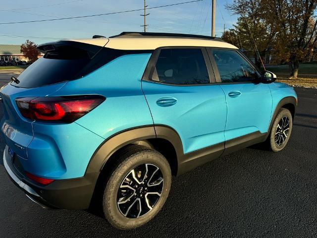 new 2025 Chevrolet TrailBlazer car, priced at $32,530