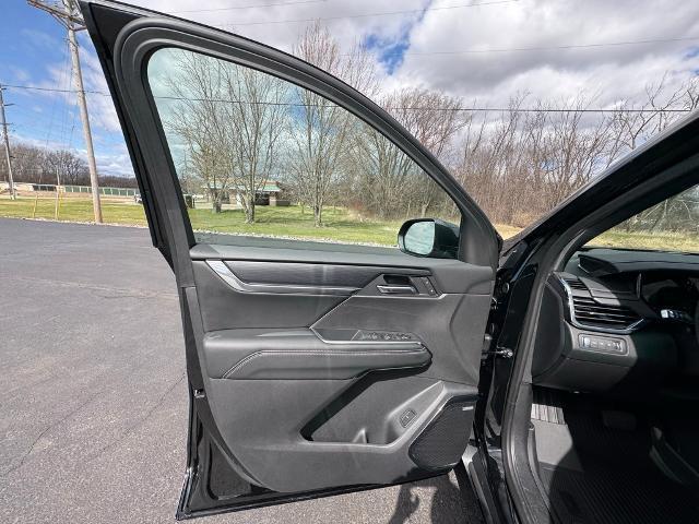new 2025 GMC Acadia car