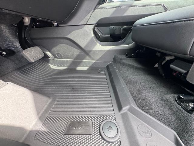 new 2025 GMC Acadia car