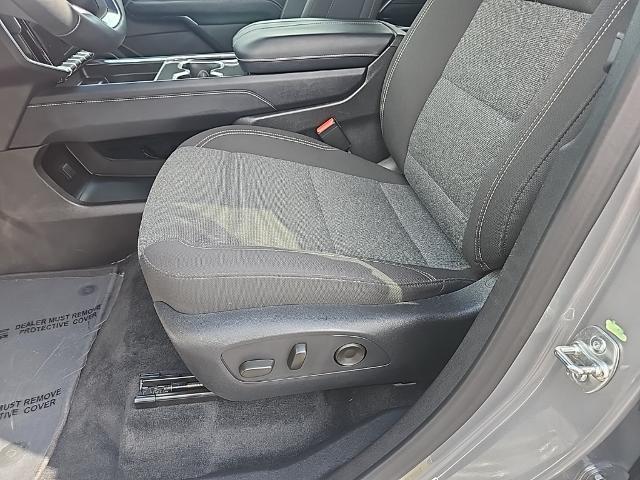 used 2025 GMC Acadia car, priced at $39,232