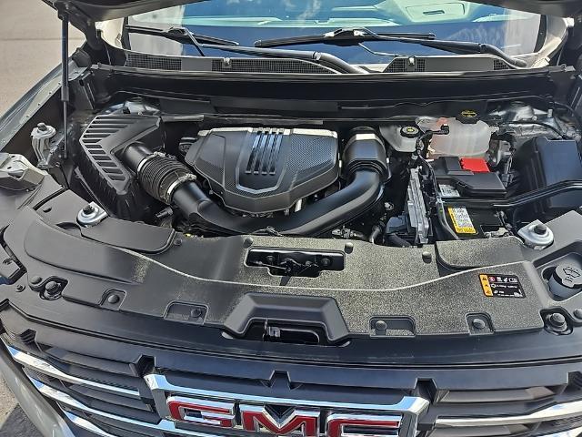 used 2025 GMC Acadia car, priced at $39,232