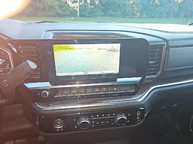 used 2024 GMC Sierra 1500 car, priced at $37,000