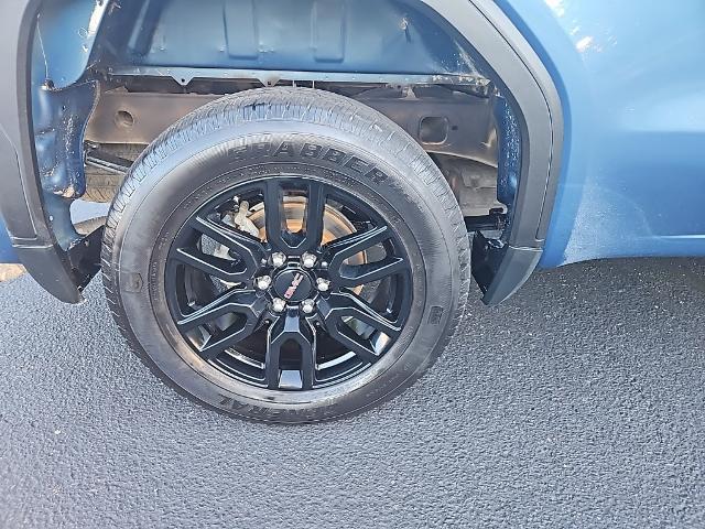 used 2024 GMC Sierra 1500 car, priced at $37,000