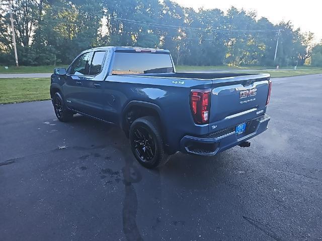 used 2024 GMC Sierra 1500 car, priced at $37,000