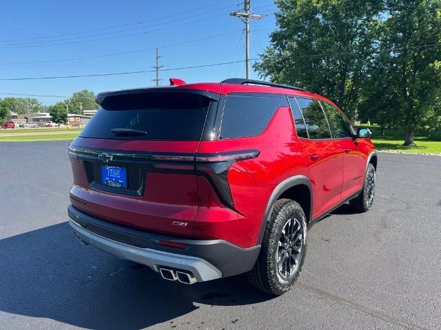new 2025 Chevrolet Traverse car