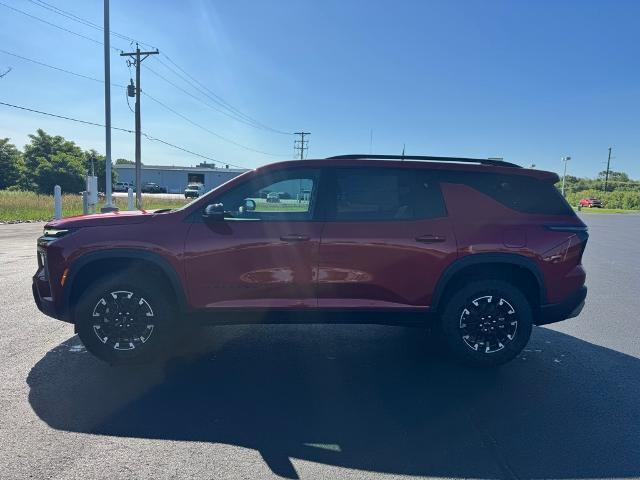 new 2025 Chevrolet Traverse car