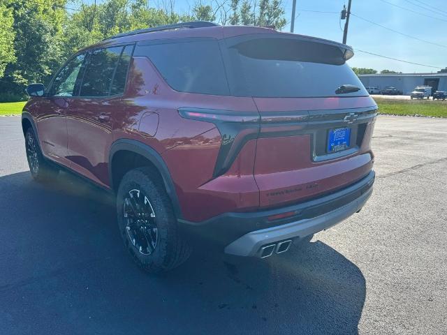 new 2025 Chevrolet Traverse car