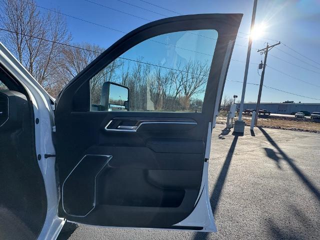 new 2025 Chevrolet Silverado 2500 car