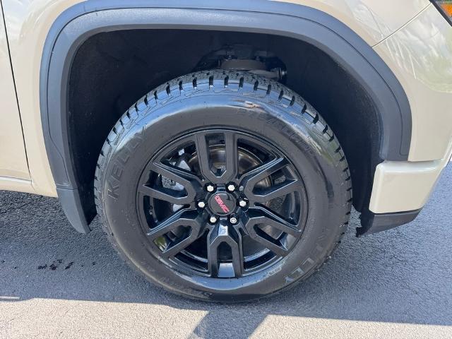 used 2022 GMC Sierra 1500 car, priced at $39,582