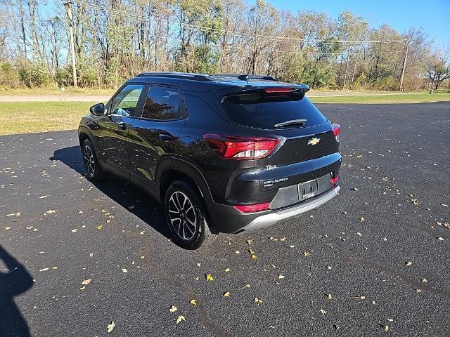 used 2024 Chevrolet TrailBlazer car, priced at $25,271