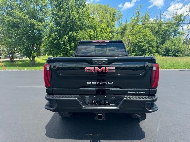 new 2024 GMC Sierra 2500 car, priced at $84,000