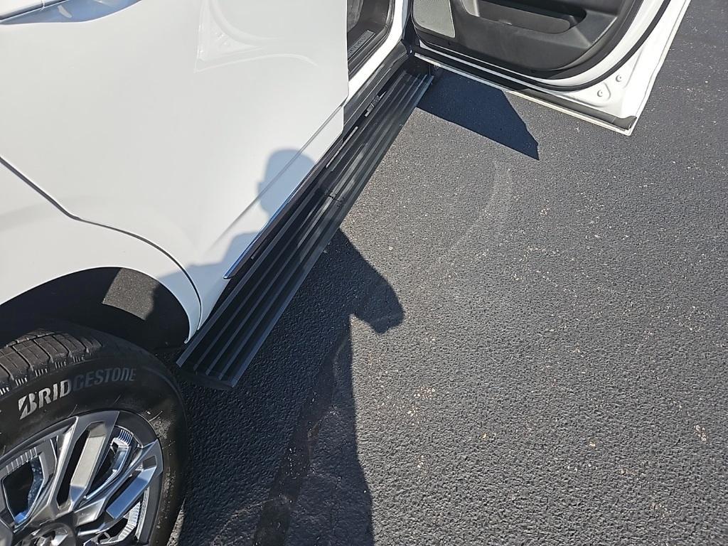 used 2024 GMC Yukon car, priced at $80,741