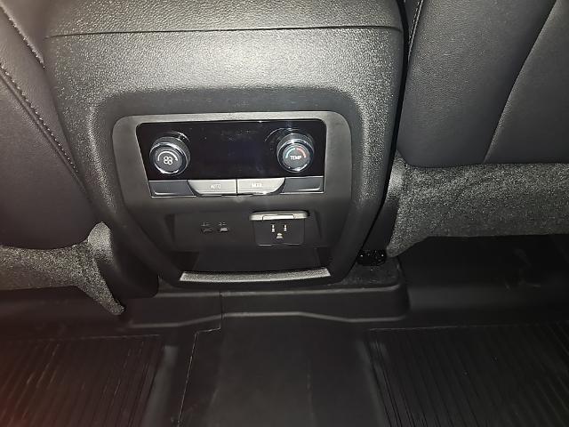 new 2026 Chevrolet Traverse car, priced at $48,630