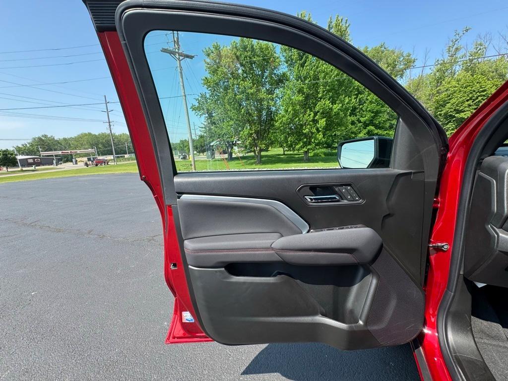 new 2025 Chevrolet Colorado car, priced at $47,835
