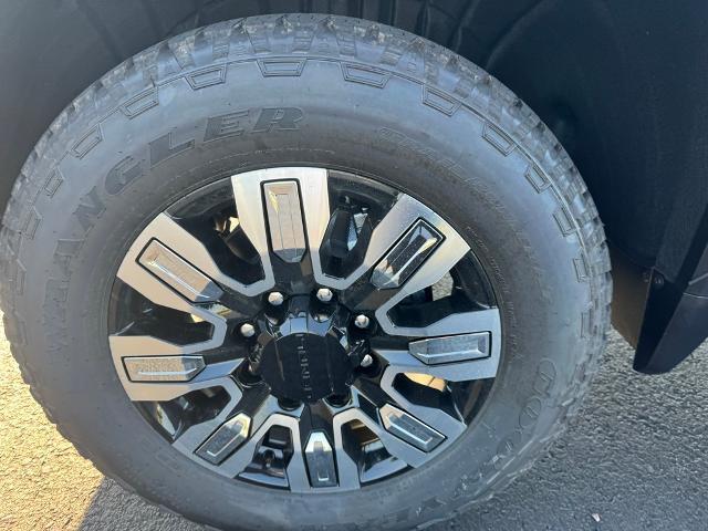 new 2025 GMC Sierra 2500 car, priced at $83,960