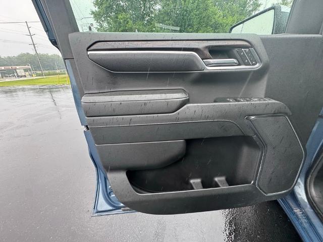 used 2024 GMC Sierra 1500 car, priced at $44,217