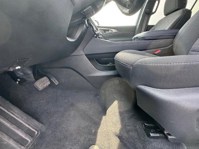 used 2025 Chevrolet Traverse car, priced at $43,289