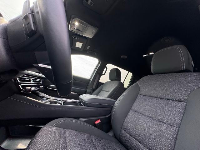 used 2025 Chevrolet Traverse car, priced at $43,289