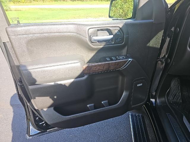 used 2022 GMC Sierra 1500 Limited car, priced at $40,911