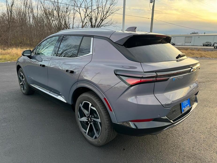 new 2025 Chevrolet Equinox EV car