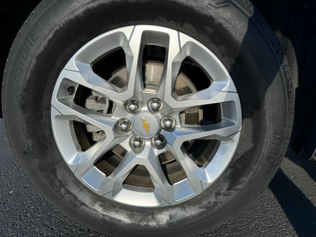 used 2021 Chevrolet Traverse car, priced at $27,059