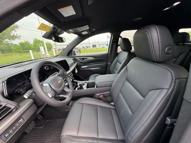 new 2025 Chevrolet Traverse car, priced at $45,700