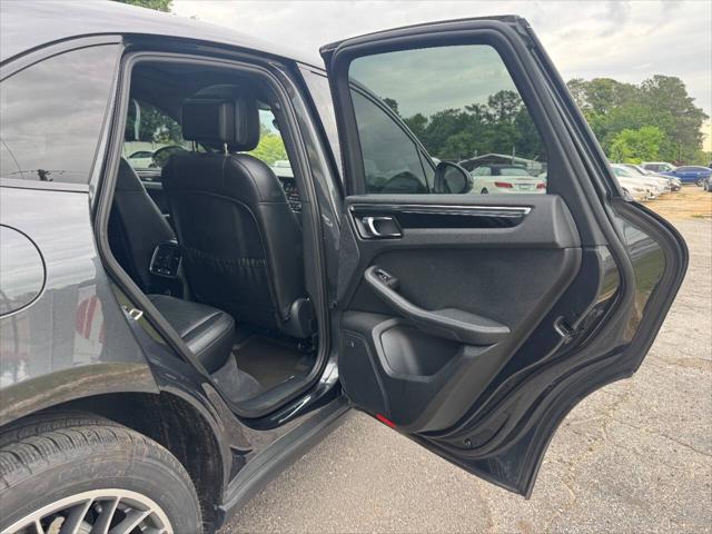 used 2017 Porsche Macan car