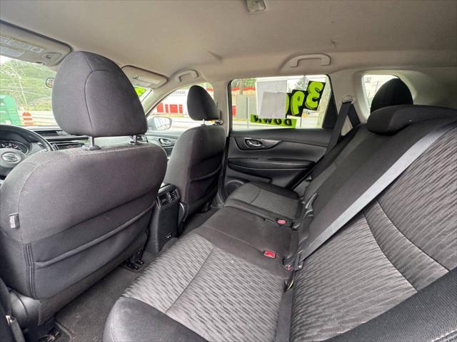 used 2019 Nissan Rogue car