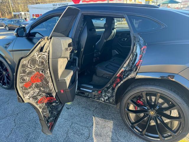 used 2019 Lamborghini Urus car