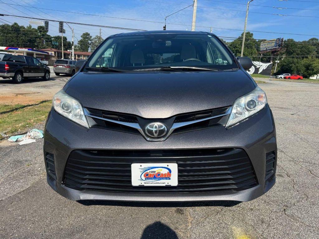 used 2018 Toyota Sienna car