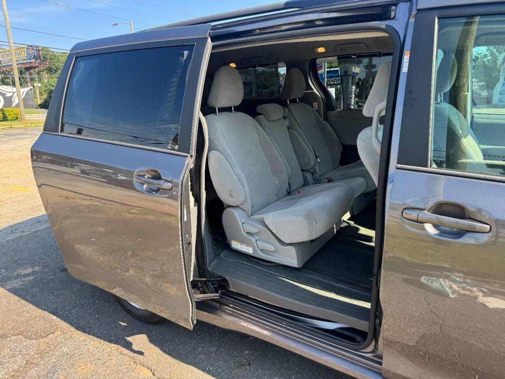 used 2018 Toyota Sienna car