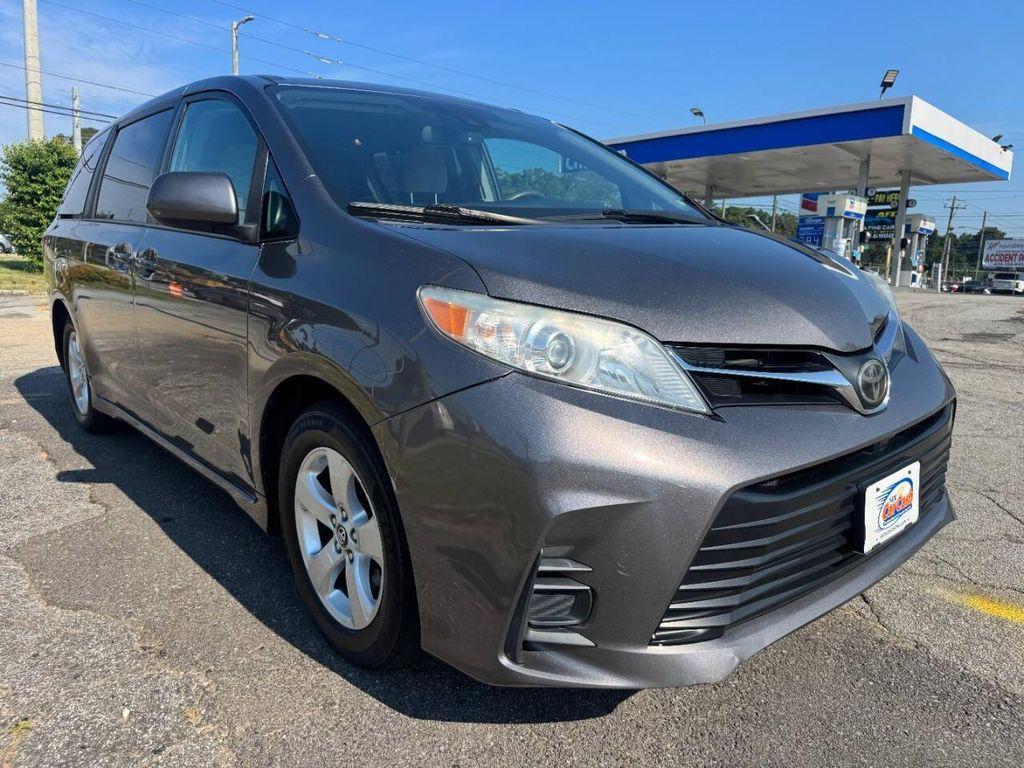 used 2018 Toyota Sienna car