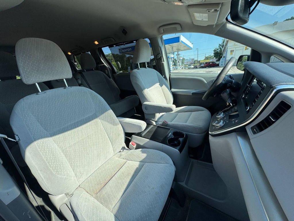 used 2018 Toyota Sienna car