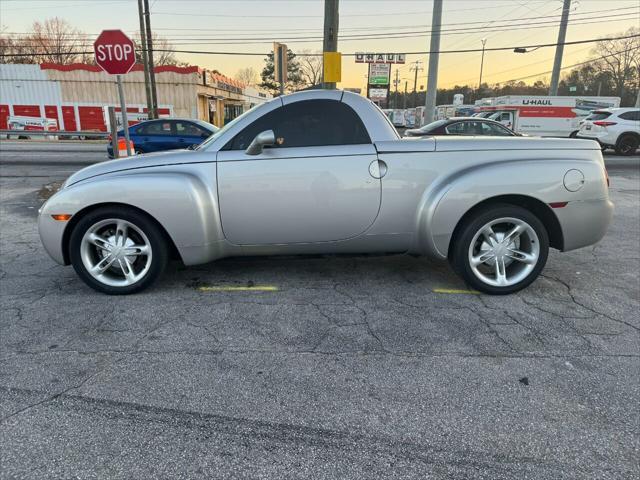 used 2004 Chevrolet SSR car, priced at $18,999