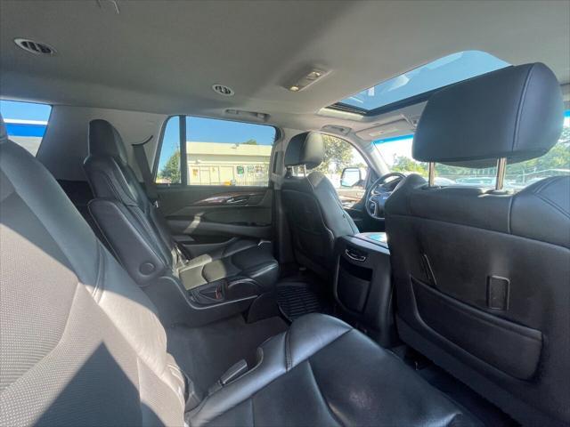 used 2020 Cadillac Escalade car, priced at $34,999