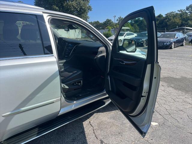 used 2020 Cadillac Escalade car, priced at $34,999