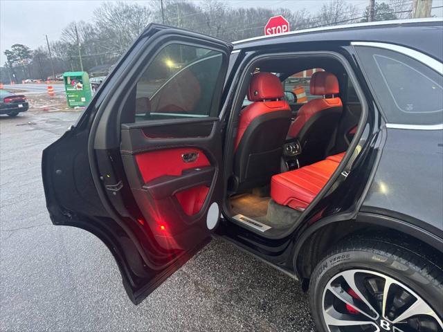 used 2021 Bentley Bentayga car